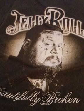 Jelly Roll Black Graphic Tee - Beautifully Broken